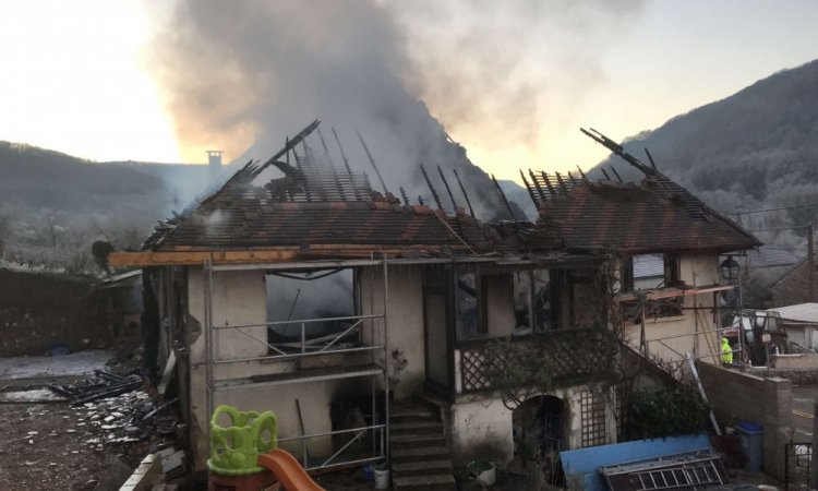 Expertise sur les dégâts suite à un incendie à Poligny 
